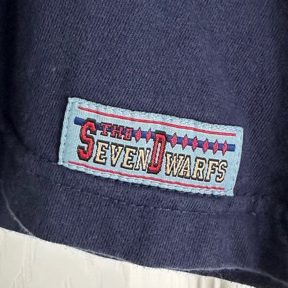 7 Dwarfs Vintage 90’s Disney Classics size XL - Picture 2 of 4